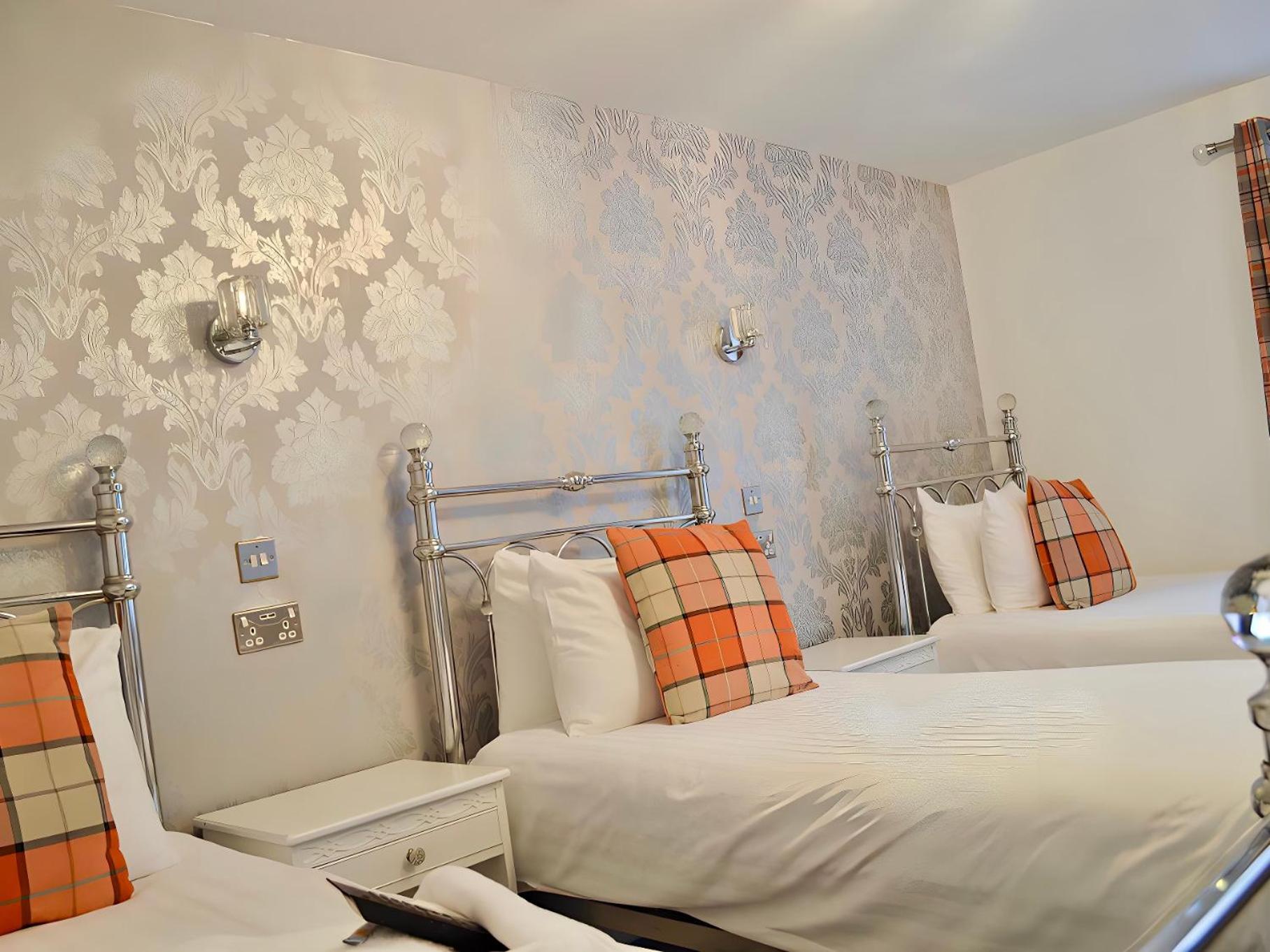 The Star Hotel Southampton Room photo